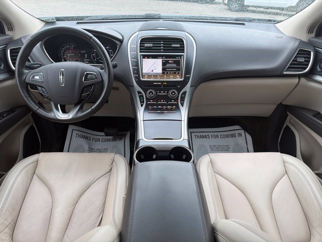Used 2018 Lincoln MKX Select w/ Select Plus Package FWD image 28