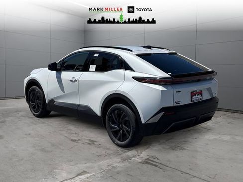 New 2026 Toyota C-HR AWD/4WD image 3
