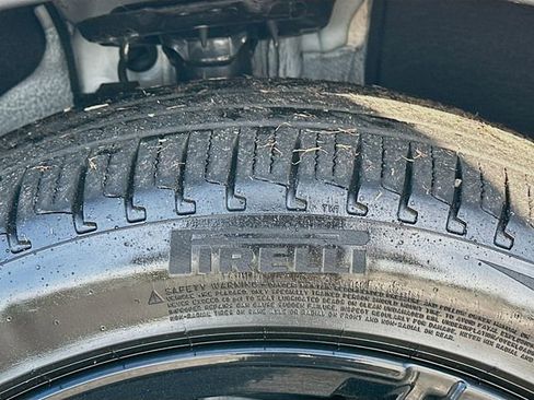 Used 2024 Hyundai Santa Fe Limited image 35