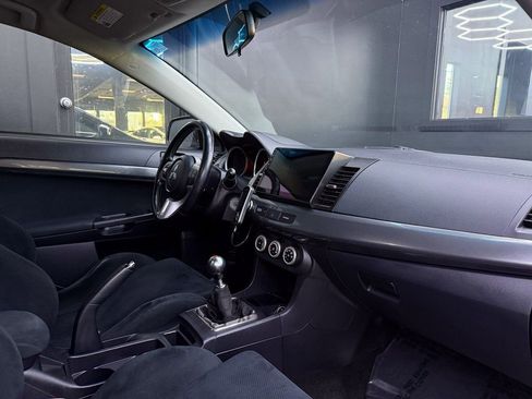 Used 2008 Mitsubishi Lancer Evolution GSR image 25