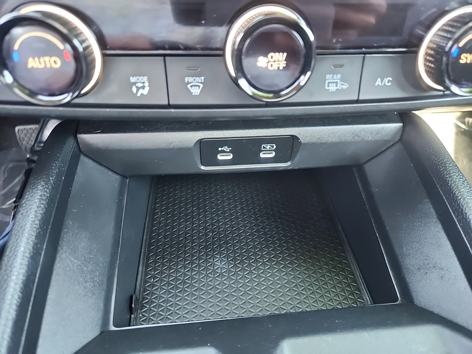 Used 2024 Honda Accord EX image 23