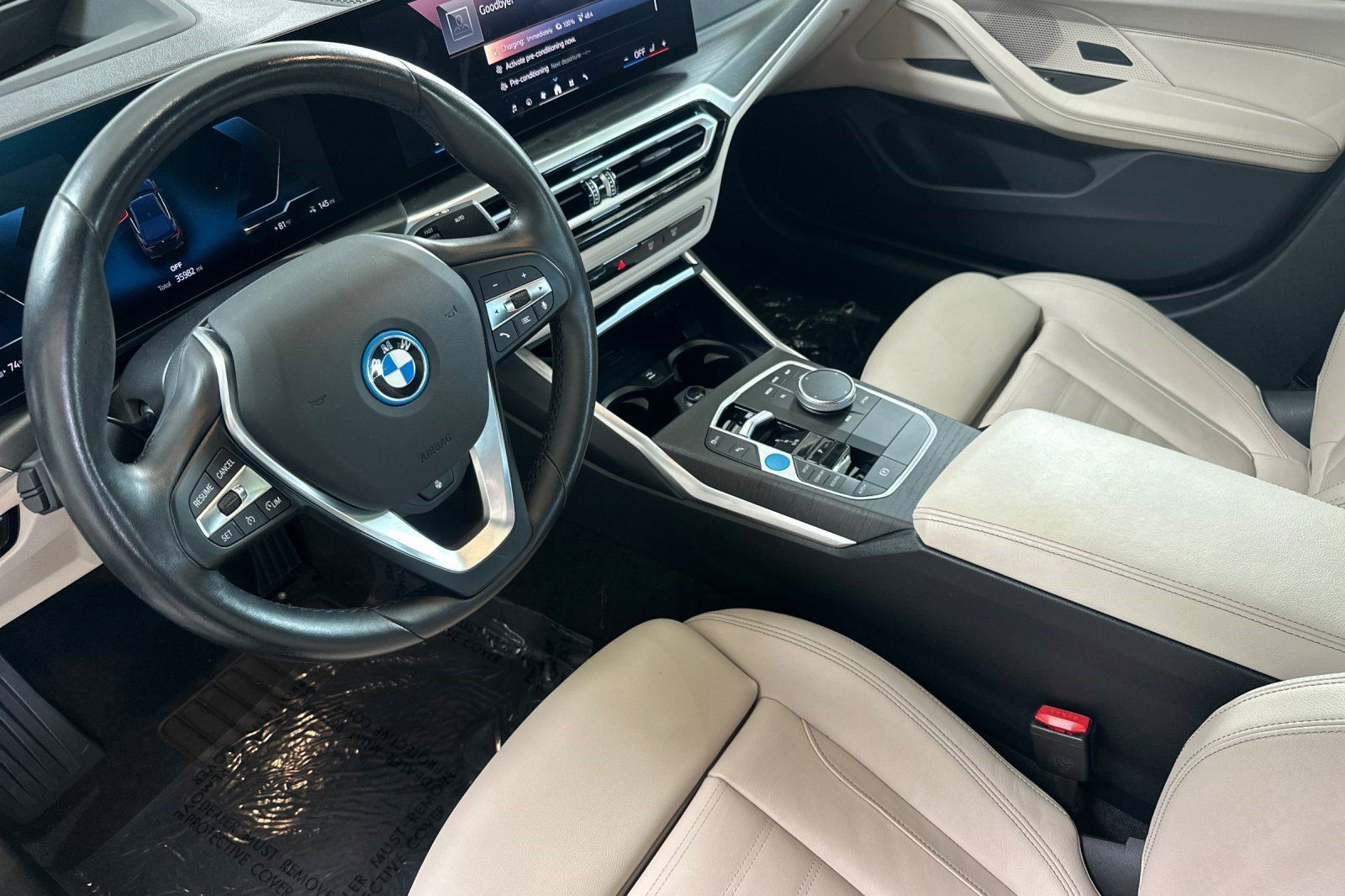 Used 2024 BMW i4 eDrive35 w/ Premium Package RWD image 11