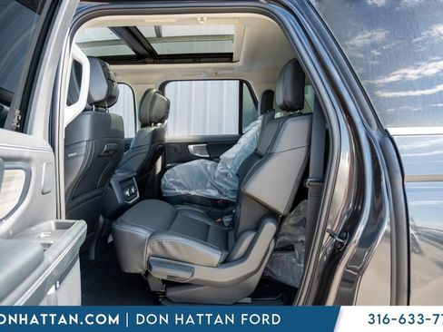 New 2026 Ford Expedition Max Platinum w/ Driver's Package image 21