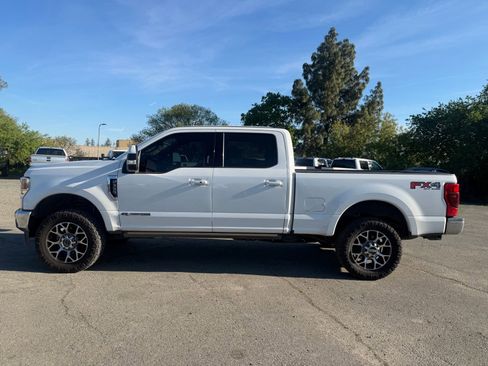 Used 2020 Ford F350 Lariat w/ Lariat Ultimate Package image 2