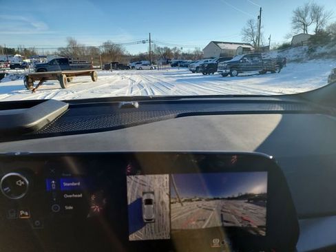 New 2026 Chevrolet Equinox EV RS image 29