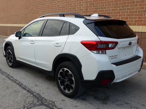 Used 2023 Subaru Crosstrek 2.0i Premium image 7