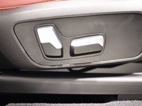 Used 2022 BMW X3 xDrive30i w/ Premium Package 2 (ZPA) image 22