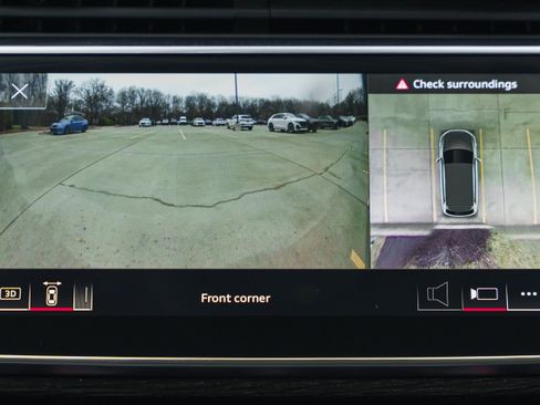 Used 2022 Audi Q7 3.0T Premium w/ Convenience Package image 15