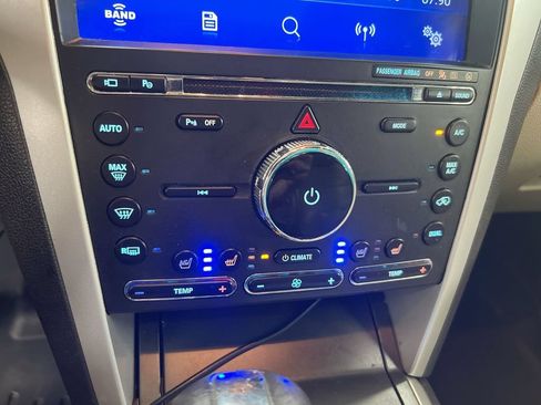 Used 2012 Ford Explorer Limited AWD/4WD image 16