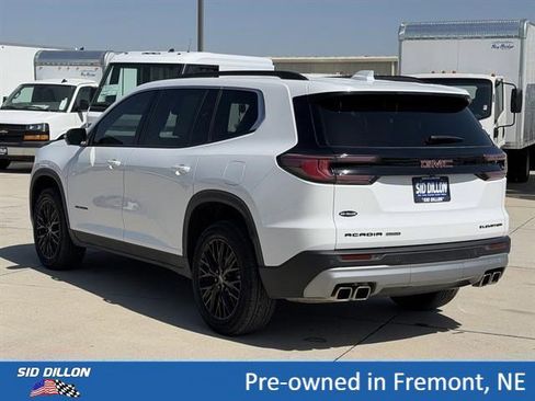 Certified 2024 GMC Acadia Elevation w/ Luxury Package AWD/4WD image 7