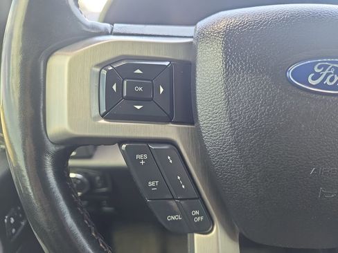 Used 2020 Ford F150 Platinum w/ Equipment Group 701A Luxury AWD/4WD image 17