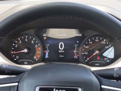 Certified 2022 Jeep Compass Latitude image 21