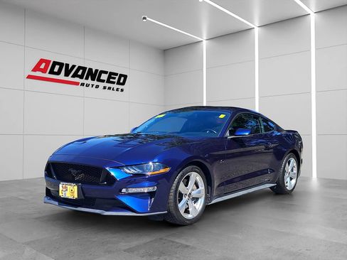 Used 2019 Ford Mustang GT Premium w/ Equipment Group 401A RWD image 5