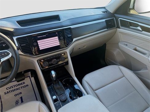 Used 2023 Volkswagen Atlas SE image 21