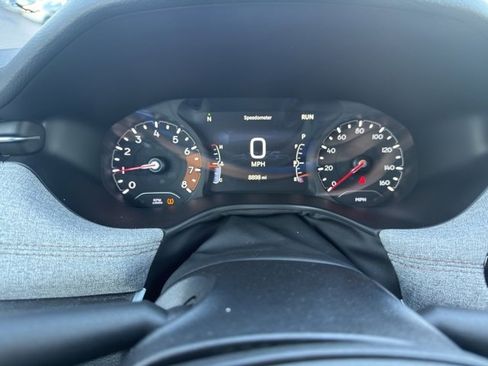 Used 2024 Jeep Compass Latitude w/ Sun and Sound Group image 14