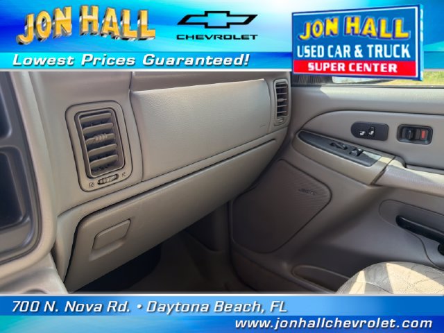 Used 2004 Chevrolet Silverado 2500 LT w/ Heavy-Duty Power Package RWD image 25