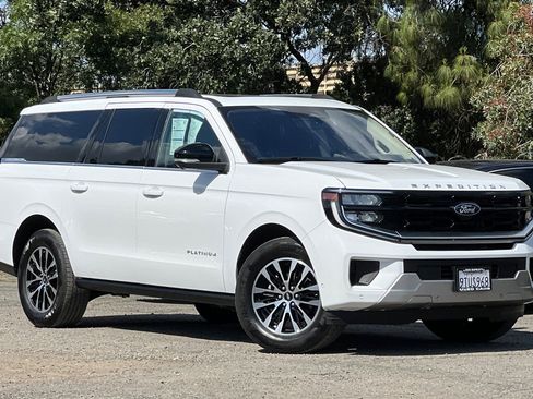 Certified 2025 Ford Expedition Max Platinum AWD/4WD image 2