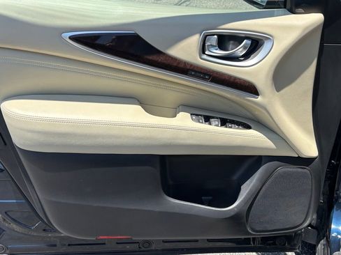 Used 2017 INFINITI QX60 FWD w/ Deluxe Technology Package image 20