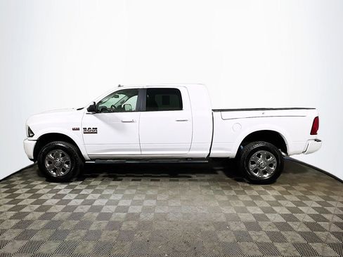 Used 2018 RAM 2500 Big Horn w/ Sport Appearance Group AWD/4WD image 4