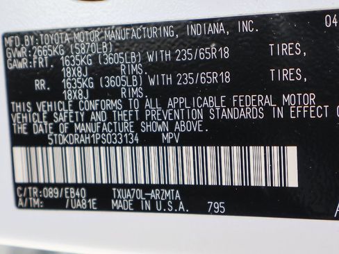 Used 2023 Toyota Highlander XLE FWD image 56