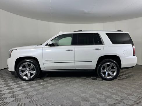 Used 2019 GMC Yukon Denali w/ Denali Ultimate Package AWD/4WD image 9