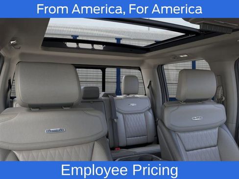 New 2026 Ford F350 Platinum w/ Platinum Plus Package AWD/4WD image 21
