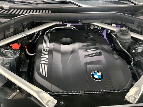 Used 2024 BMW X5 sDrive40i image 9