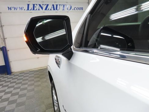 Used 2025 GMC Yukon Elevation w/ Elevation Premium Package image 76