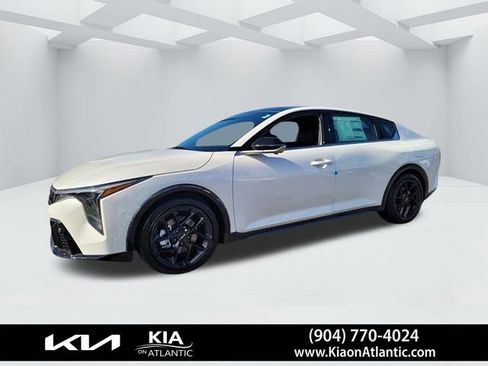 New 2025 Kia K4 GT-Line Turbo FWD image 2