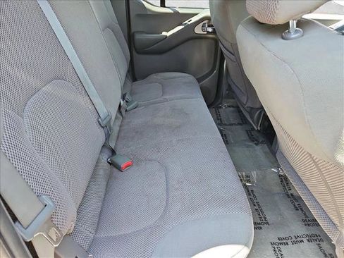 Used 2016 Nissan Frontier SV RWD image 23
