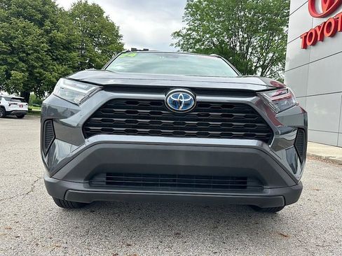 Certified 2024 Toyota RAV4 LE AWD/4WD image 8
