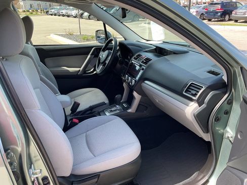 Used 2018 Subaru Forester 2.5i Premium image 41