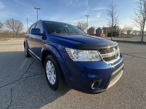 Used 2015 Dodge Journey SXT w/ Flexible Seating Group image 7