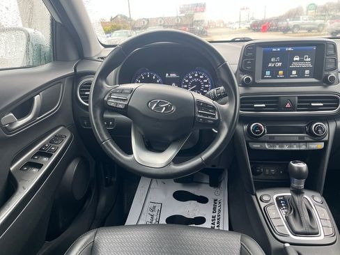 Used 2020 Hyundai Kona Limited image 15