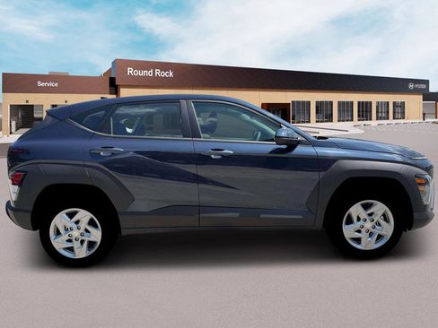 New 2026 Hyundai Kona SE FWD image 9