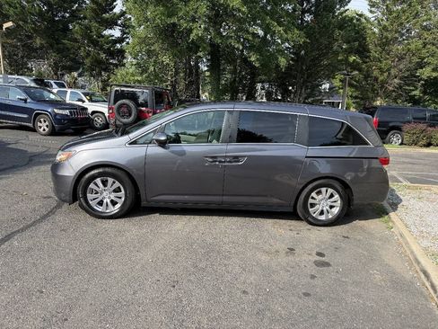 Used 2016 Honda Odyssey EX-L image 4