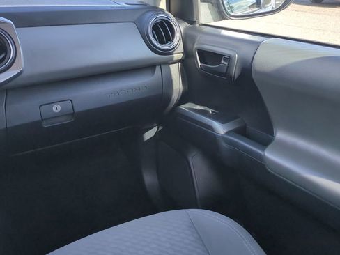 Used 2021 Toyota Tacoma SR5 image 18