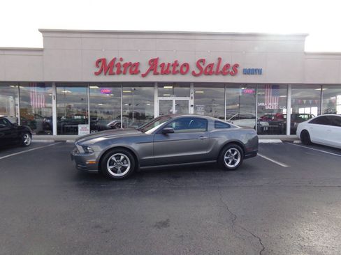 Used 2014 Ford Mustang Coupe w/ Equipment Group 102A RWD image 1