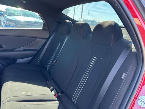 Used 2025 Hyundai Elantra Sport image 25
