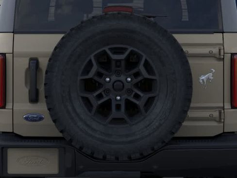 New 2026 Ford Bronco Badlands AWD/4WD image 24