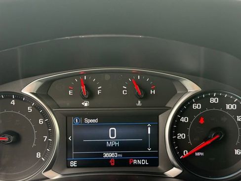 Used 2024 Chevrolet Equinox LT image 20