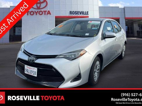 Used 2019 Toyota Corolla L image 1