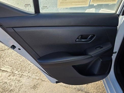 Used 2024 Nissan Sentra SV image 14