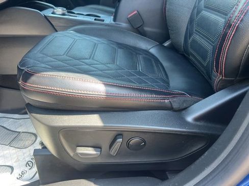 Used 2023 Ford Escape ST-Line Elite w/ Premium Technology Package AWD/4WD image 23