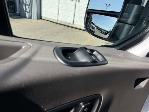 Used 2024 Ford Transit 350 XLT RWD image 30