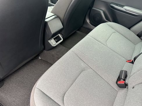 New 2025 Kia K4 LXS image 13