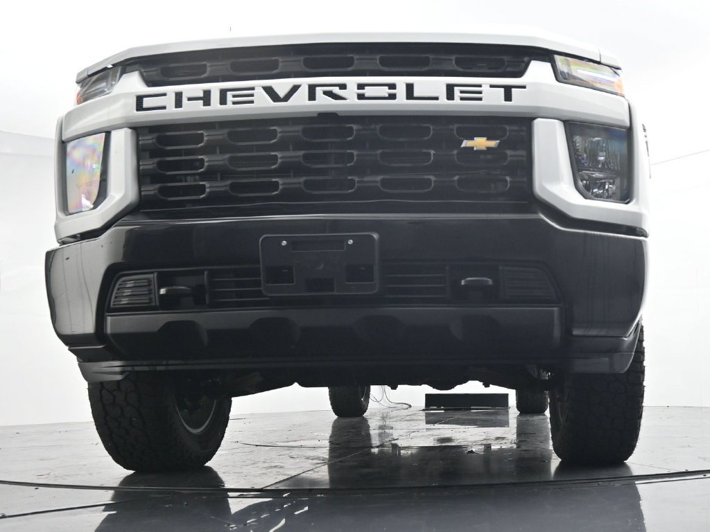 Used 2022 Chevrolet Silverado 2500 Custom w/ Custom Value Package AWD/4WD image 33