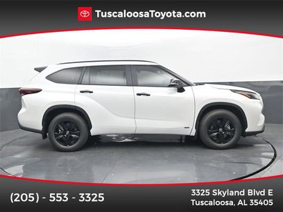 New 2025 Toyota Highlander XLE