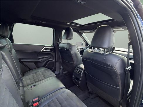 Used 2022 Mitsubishi Outlander SEL Black Edition AWD/4WD image 21