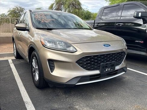 Used 2021 Ford Escape SE w/ Convenience Package FWD image 1